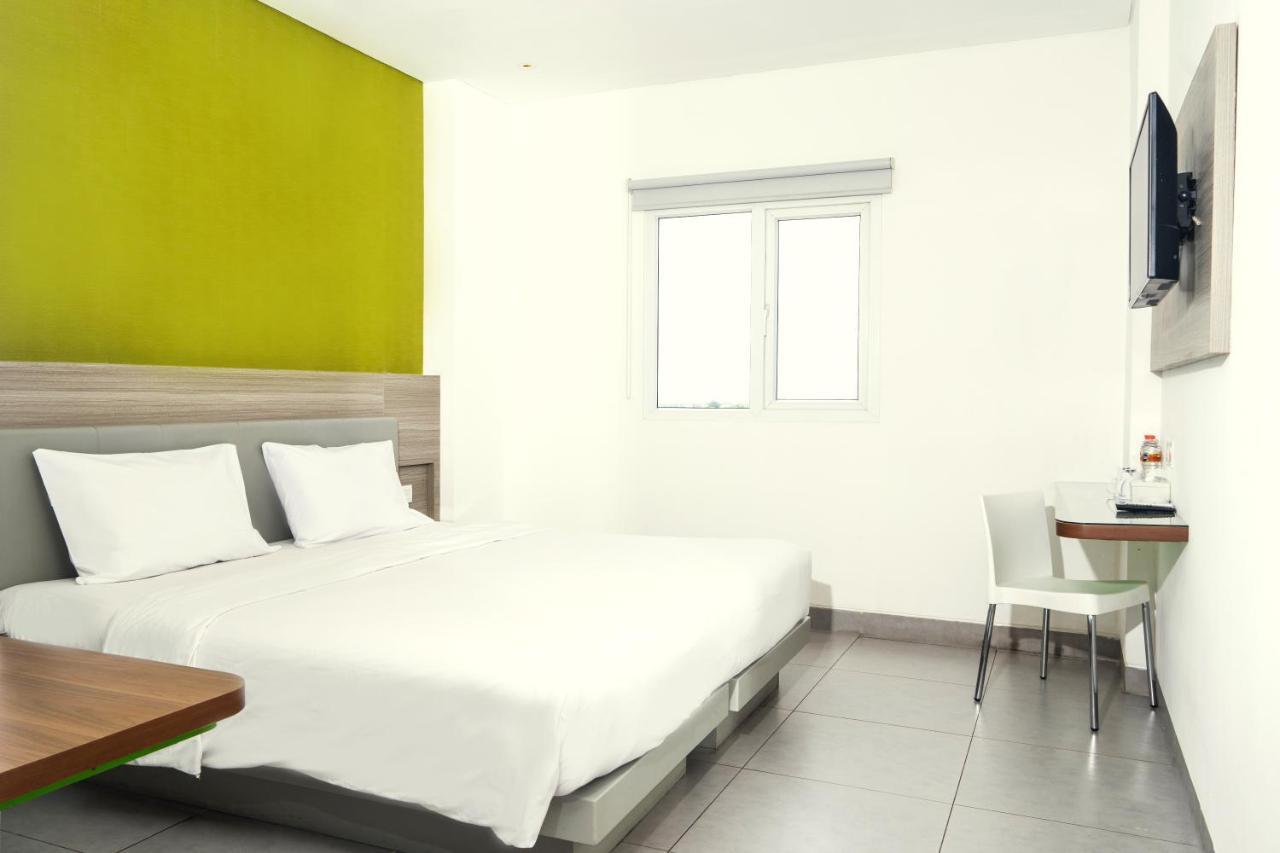 Lynn Hotel Serang Εξωτερικό φωτογραφία